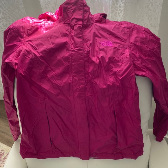 The north face rain jacket - Picture 1 of 3